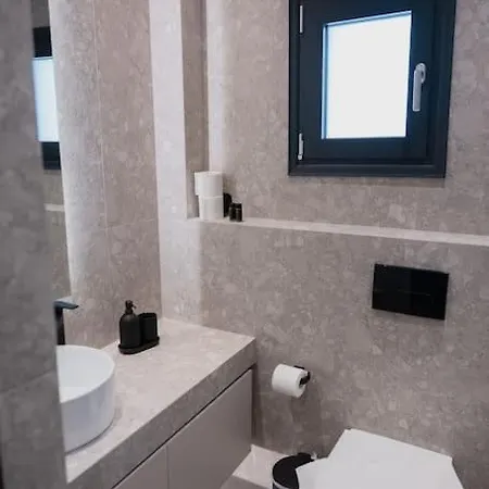 Id Residences 401 * 볼로스