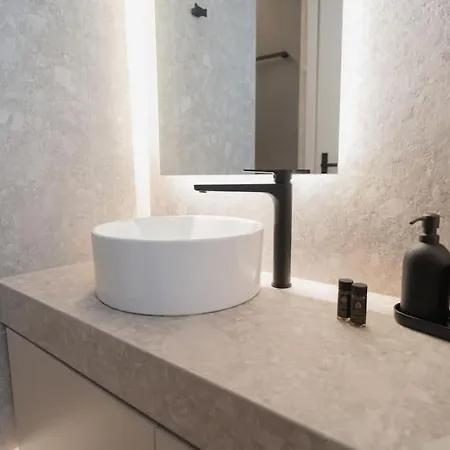 아파트 Id Residences 401 *