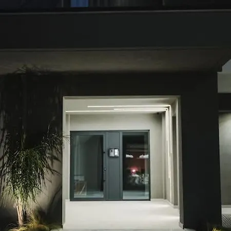 Id Residences 401 Apartment *